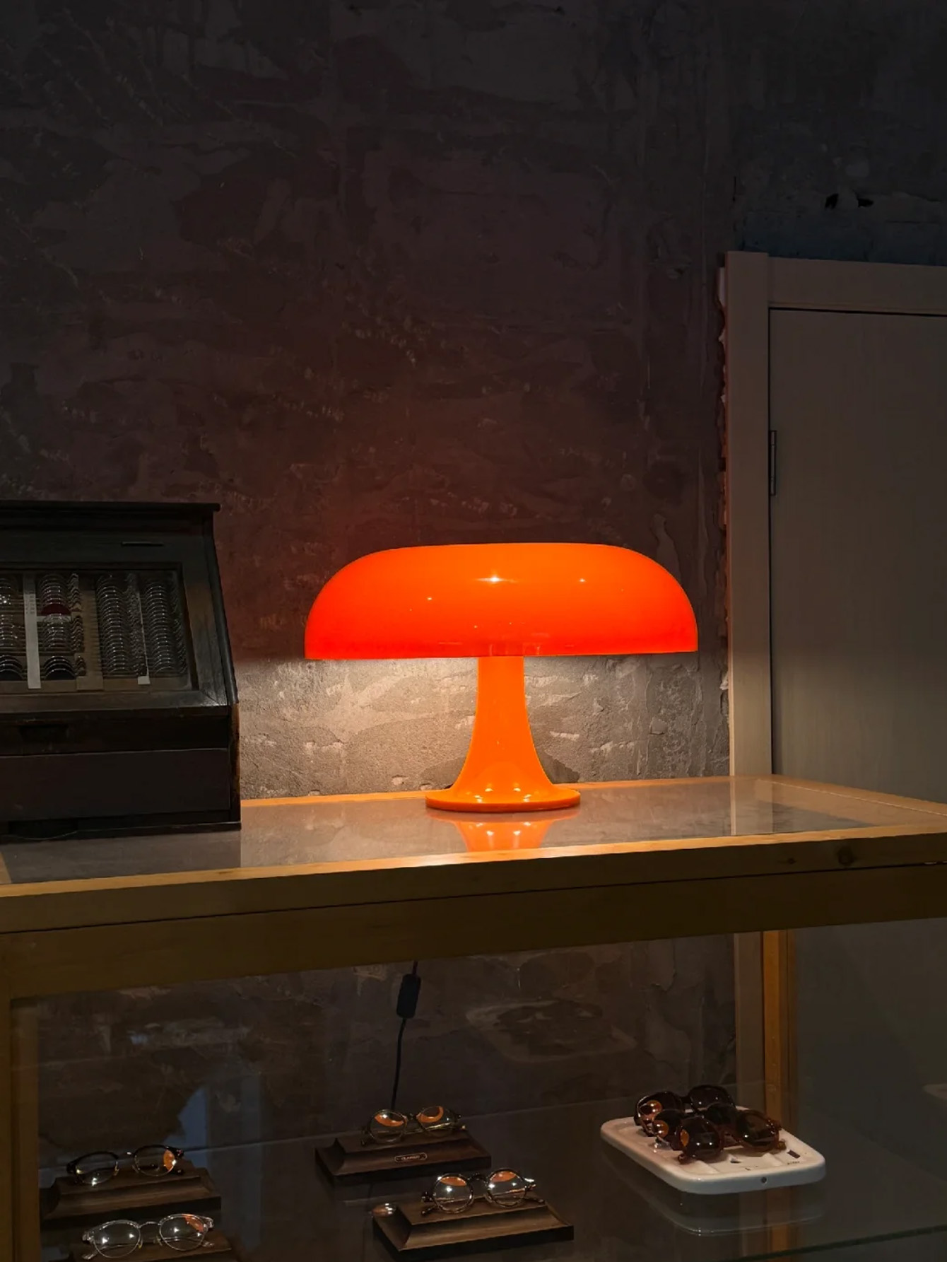Mushroom Table Lamp - Lampu Meja Jamur Hangat untuk Kamar
